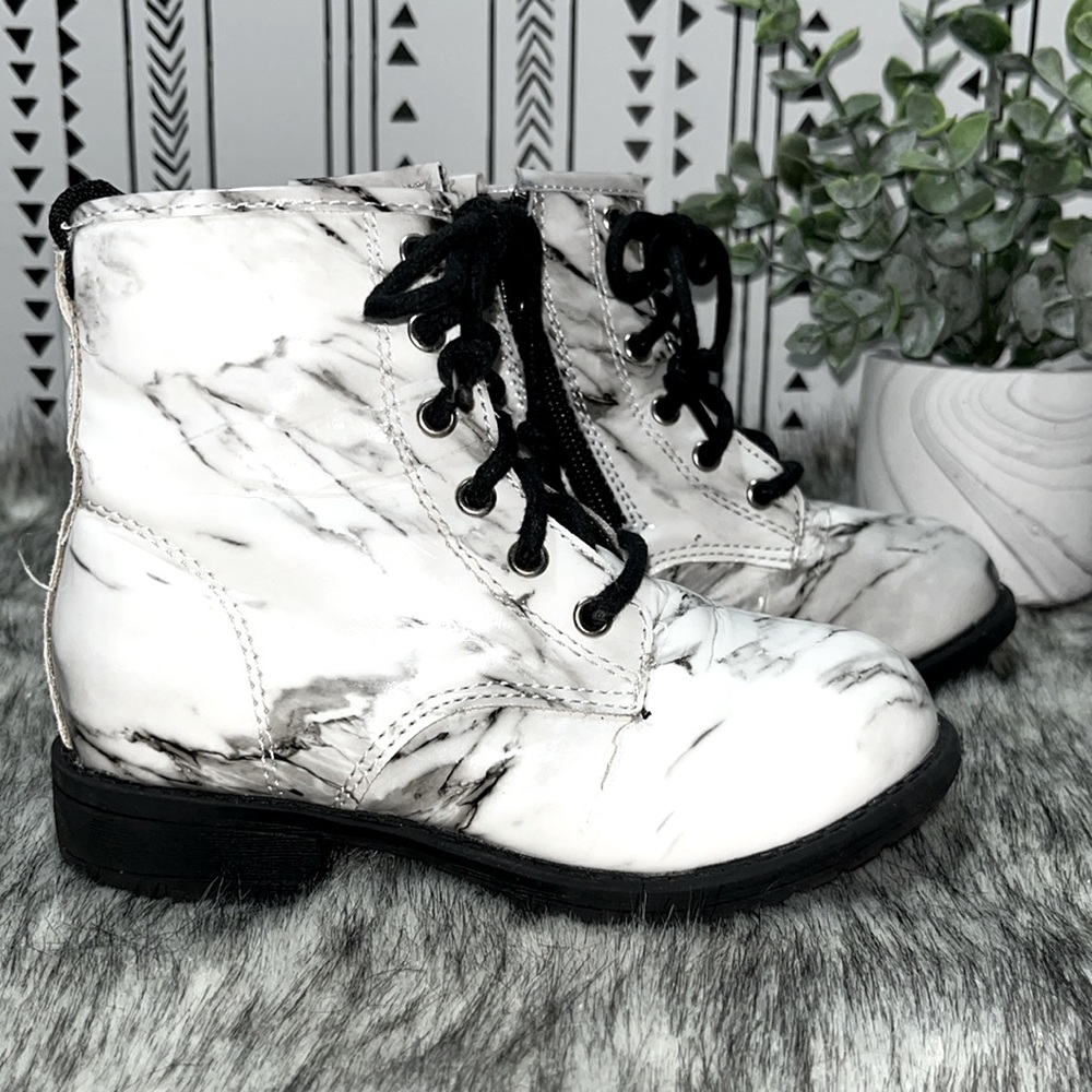 MIA Boots